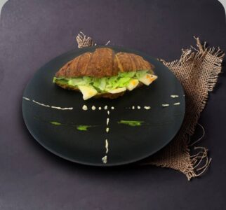 Halloumi Pesto Croissant